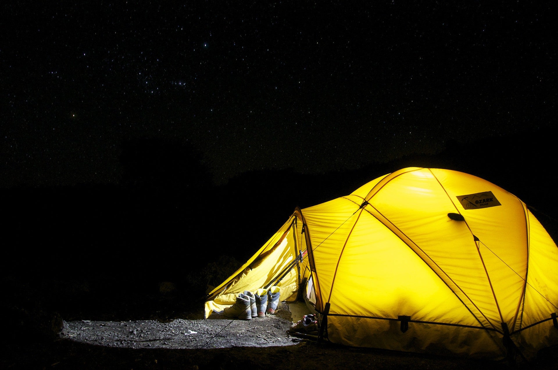 9 Safety Tips for a Successful Family Camping Trip