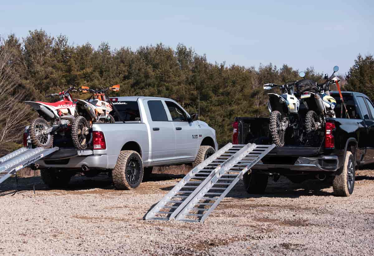 Aluminum Dirt Bike Ramps for Trucks in the USA | LongRamps